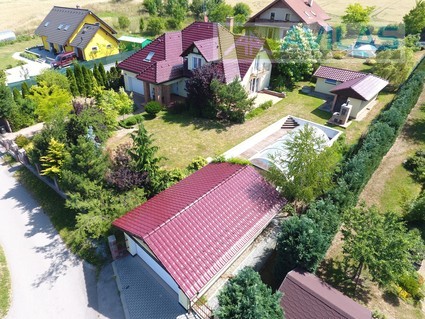 Prodej rodiného domu v obci Krhanice u Benešova - Fotka 31