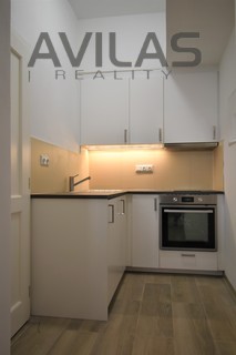 Pronájem bytu 1+1  24 m2, Praha -  Smíchov - Fotka 11