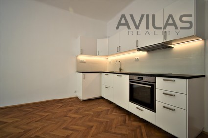 Pronájem bytu 3+kk  84 m2, Praha -  Smíchov - Fotka 7