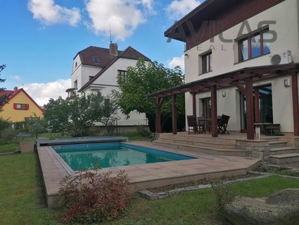 pronájem  RD 4kk v Benešově 
