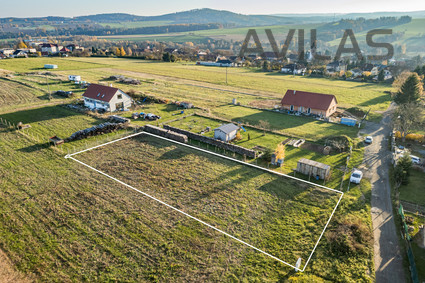 Prodej stavebního pozemku 1.294 m2 v Trhovém Štěpánově - Fotka 1