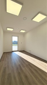 Pronájem kanceláře 13,43 m2 v Týnci nad Sázavou 