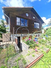 Pronájem chaty se zahradou 155 m2 v Benešově