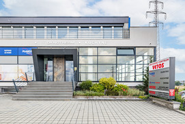 Pronájem komerčních prostor 100 m2 v Benešově u…