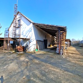 Pronájem truhlářské dílny 105 m2 v obci Bedrč